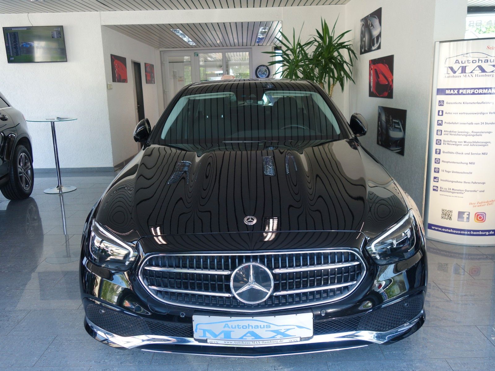 Mercedes-Benz E 220 D 9G-TRONIC/Limousine/AVANTGARDE/1-HAND foto 15