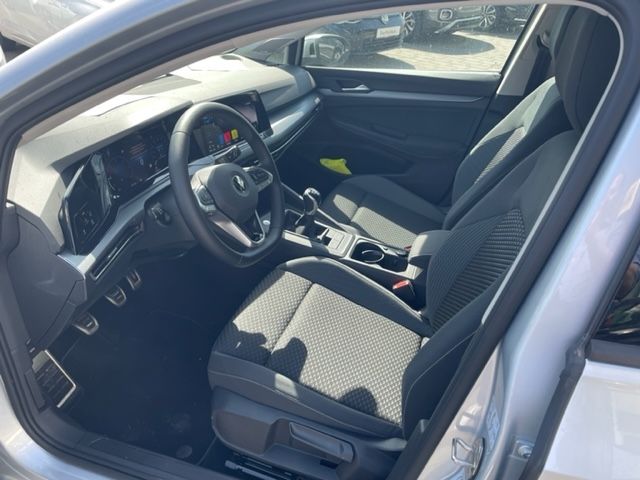 Golf VIII 2.0 TDI ACTIVE NAVI ''Harman Kardon''