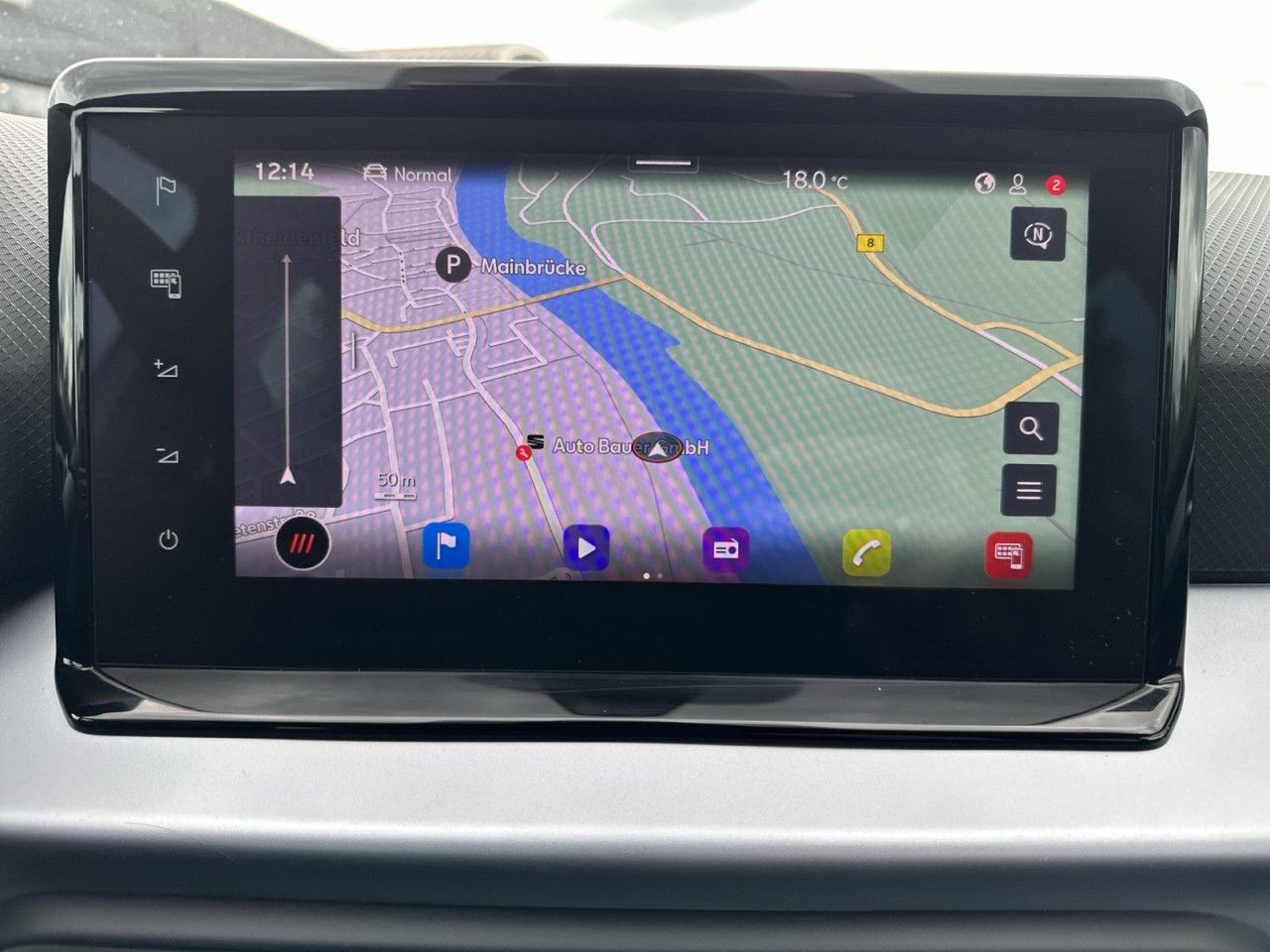 Fahrzeugabbildung SEAT Arona FR 1.0 TSI 110PS-Virtual-LED-AHK* - mit KI generiert/bearbeitet