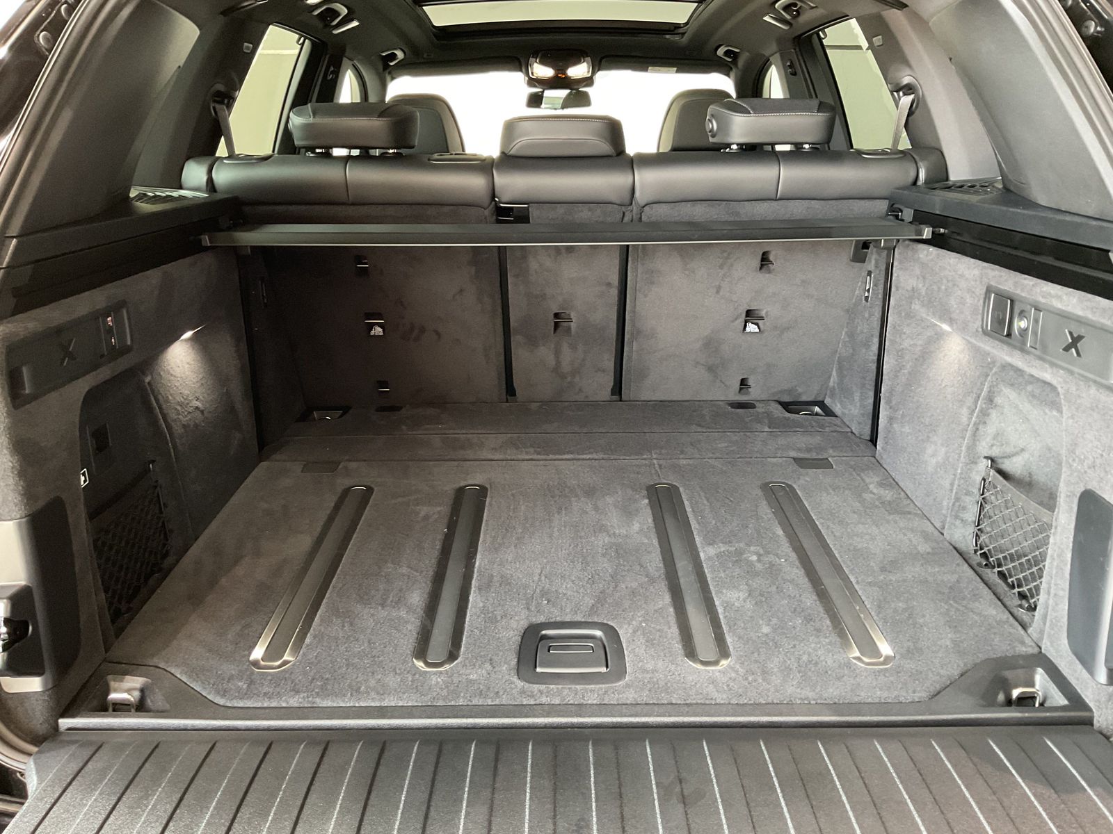 Fahrzeugeinzelansicht 14 Fahrzeugabbildung BMW X5 xDrive30d *Panorama Glasd. *HarmanKardon *Sit