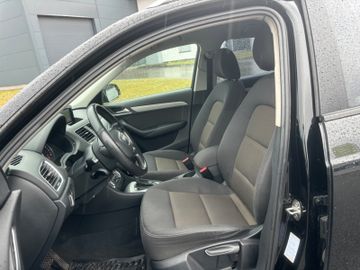 Audi Q3 - 11