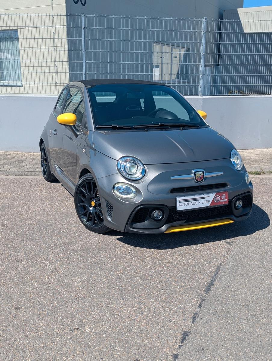 Abarth 500 Cabrio 595 C Pista