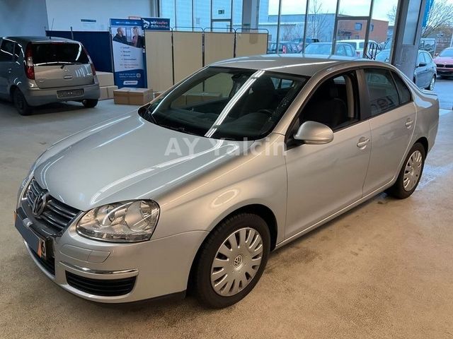 Volkswagen Jetta V 1.6*Automatik*1.Hand*KM Orginal*Geragen*