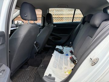 Volkswagen Golf - 9