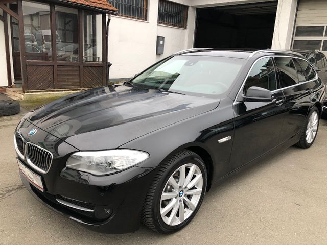 BMW 520D Touring AUT. - NAVI LEDER XENON