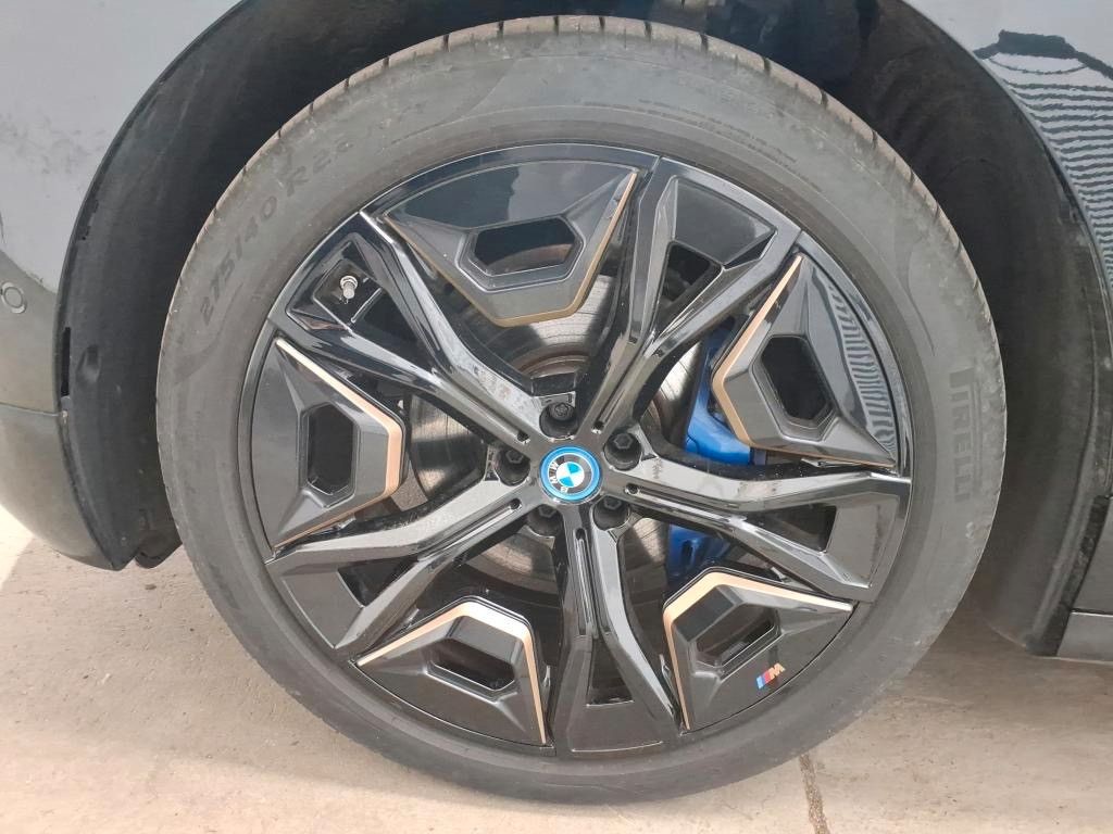BMW iX xDrive40 Sport 22Zoll LASER SoftClose 360 H&K foto 4
