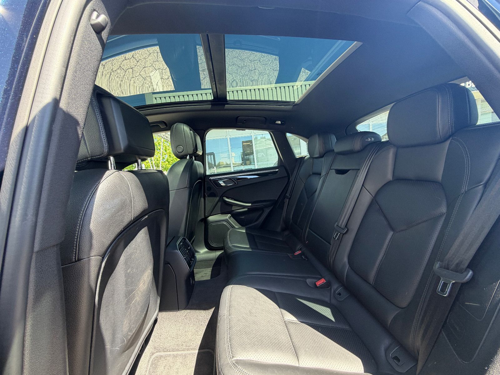 Fahrzeugabbildung Porsche Macan S Diesel/PANO/APPLE/NAVI/PDC/TEMPOMAT/SHZ