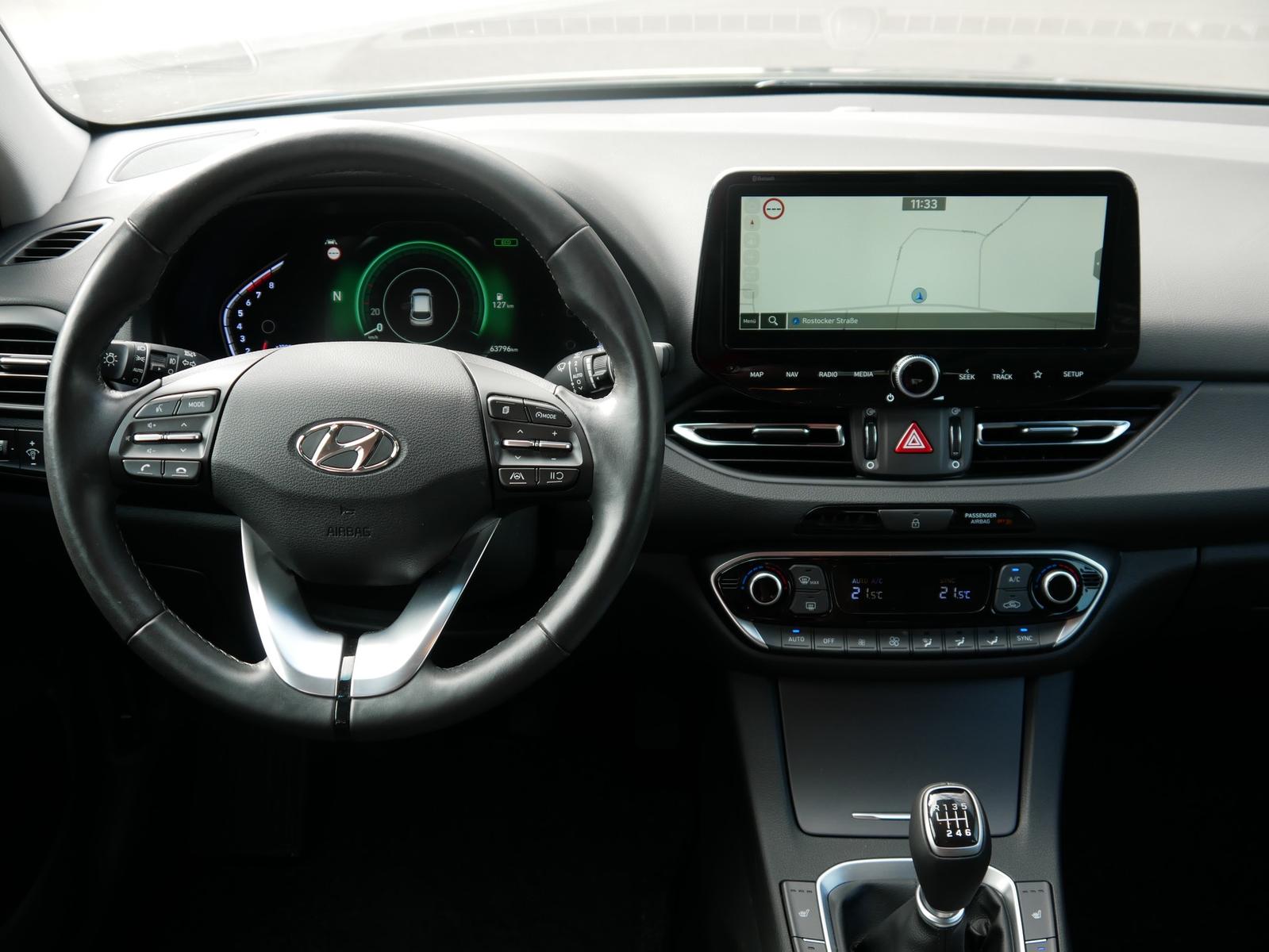 Hyundai i30 1.5 Prime Mild-Hybrid LED Navi Kamera