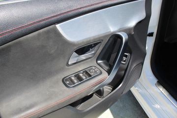 Mercedes CLA 200 Shooting Brake - 8