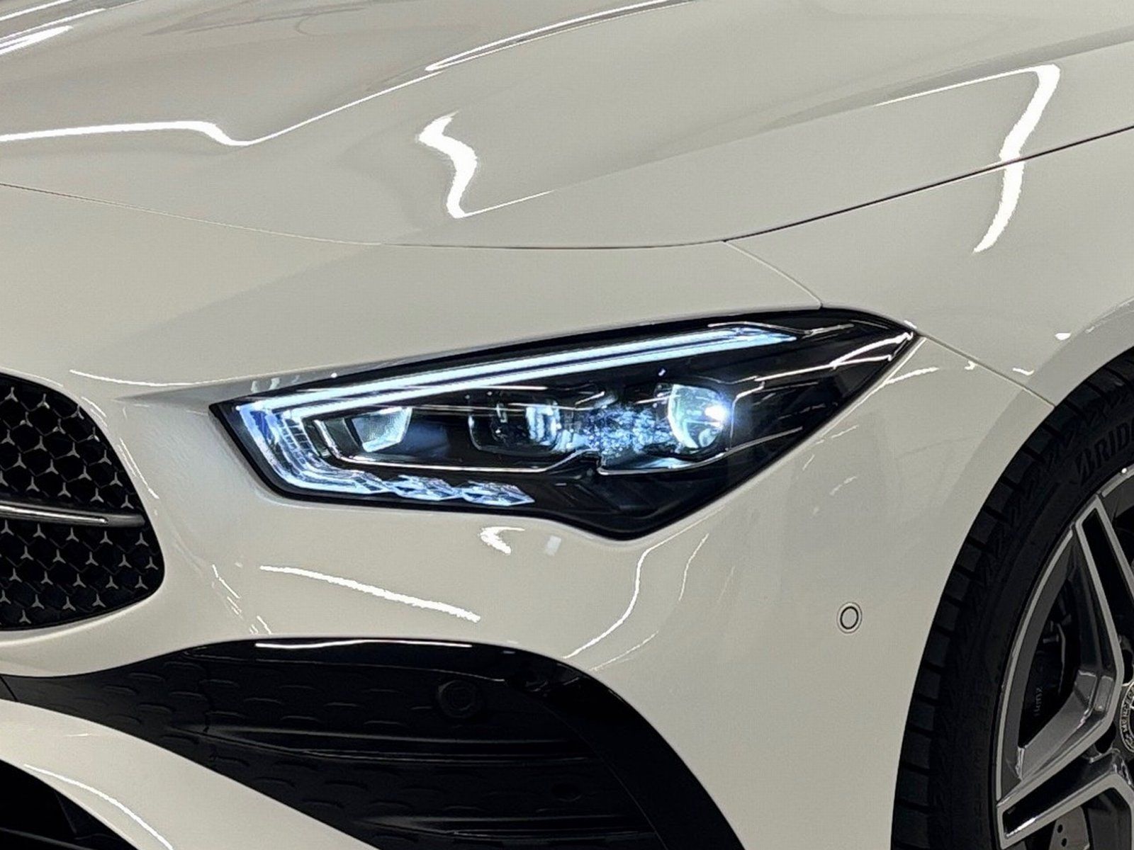 Fahrzeugabbildung Mercedes-Benz CLA 200 AMG Prem*Pano*Distro*MBeam*Totwi*CarPla*