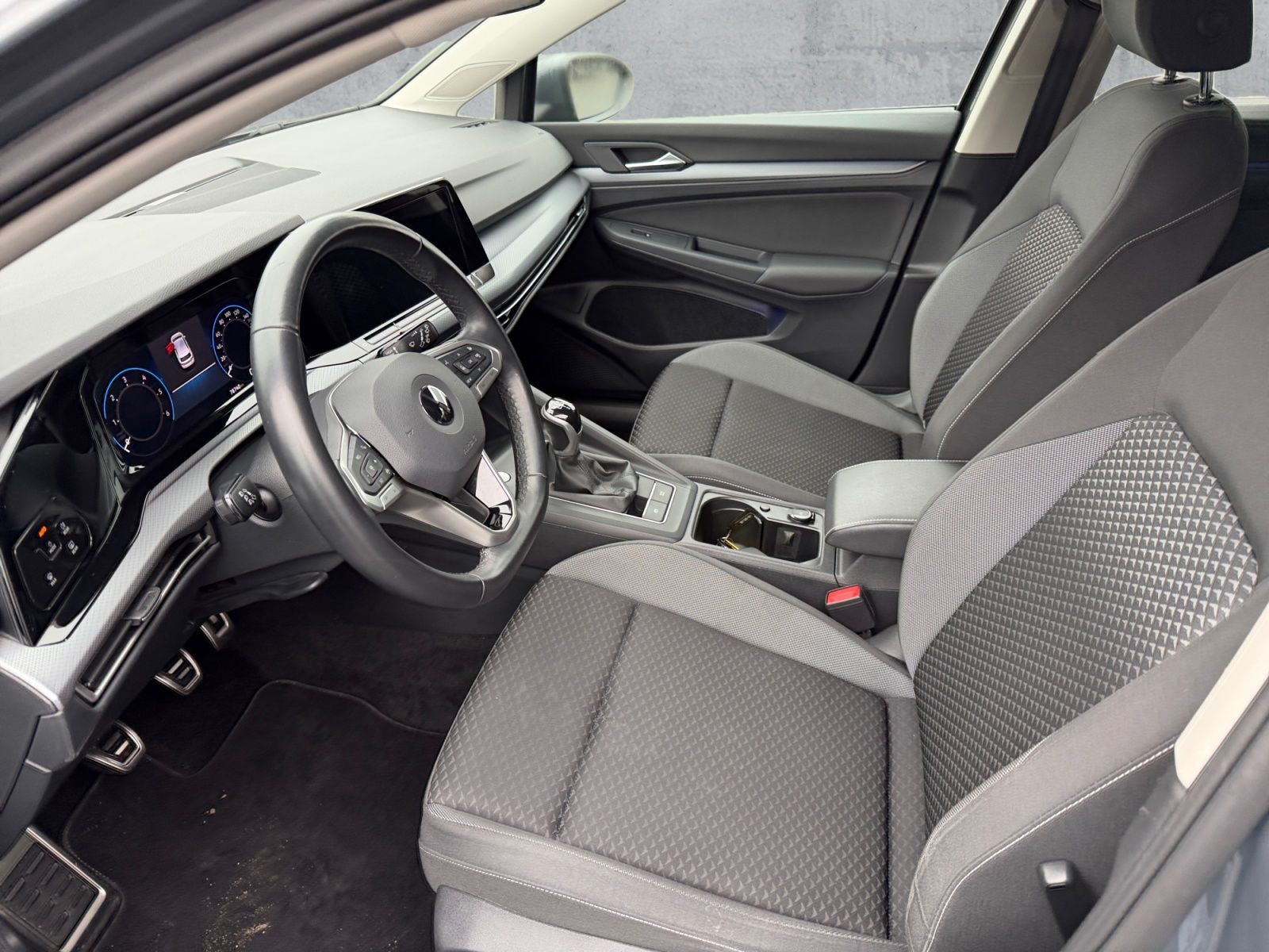 Volkswagen Golf - Bild 12