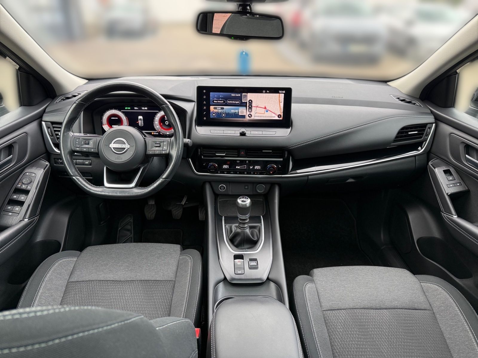 Fahrzeugabbildung Nissan Qashqai 1.3 DIG-T N-Connecta *WINTERPAKET*GJR*PA
