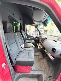 Mercedes Sprinter - 11