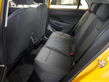 Volkswagen T-Roc - 10