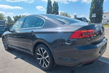 Volkswagen Passat - 7