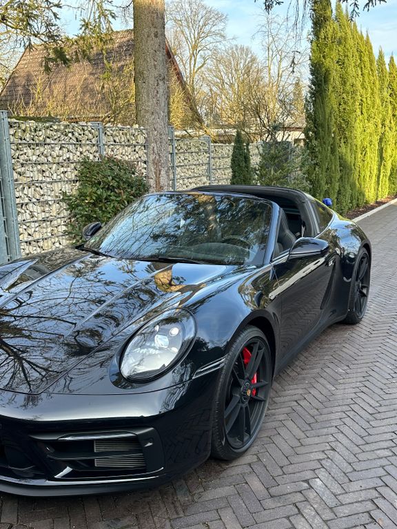 Image of Porsche 992