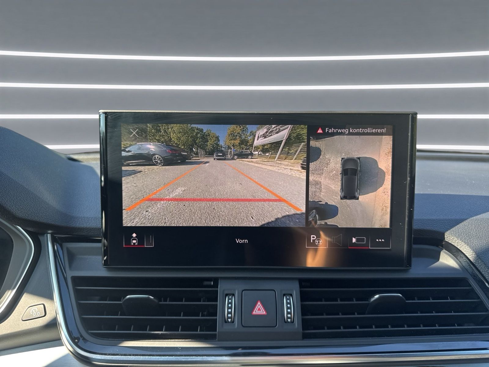 Audi Q5 50 TFSI e qu S line MATRIX AHK 360° HuD LUFT foto 12