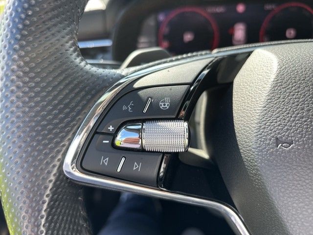 Kamiq Monte Carlo 1.5 TSI DSG LED PANO RFK