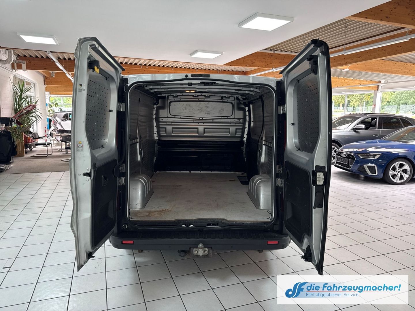Fahrzeugabbildung Opel Vivaro B Kasten  L1H1 2,7t 1.6 CDTI *EXPORT