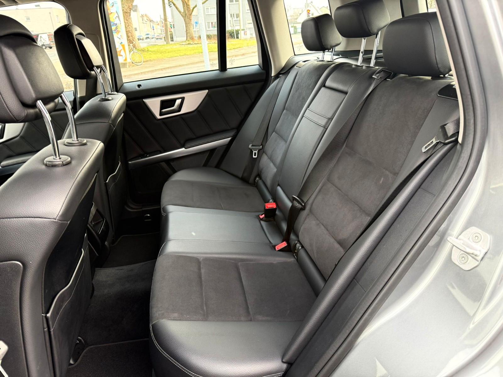 Mercedes-Benz GLK 200 E-Hecklappe/SHZ*Parktronic*Navi