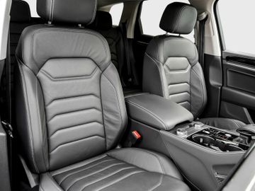 Volkswagen Touareg - 6