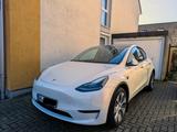 Tesla Model Y - Maximale Reichweite-Dualmotor-Allrad - Tesla Model Y in Düsseldorf