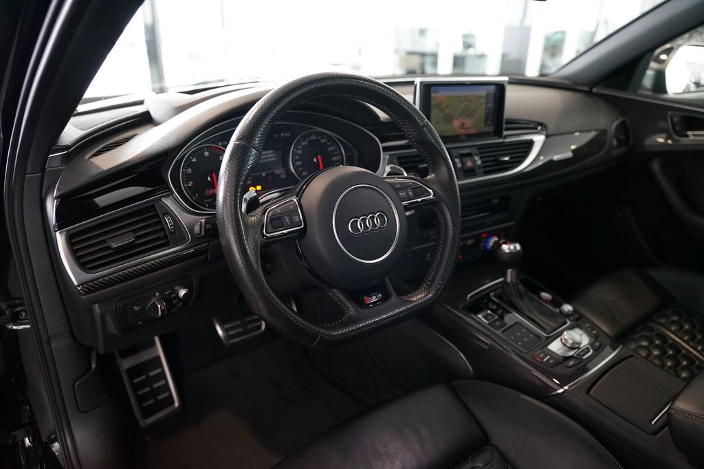 AUDI RS6 performance | Pano | HuD | Matrix | 280km/h AUDI RS6 performance | Pano | HuD | Matrix | 280km/h