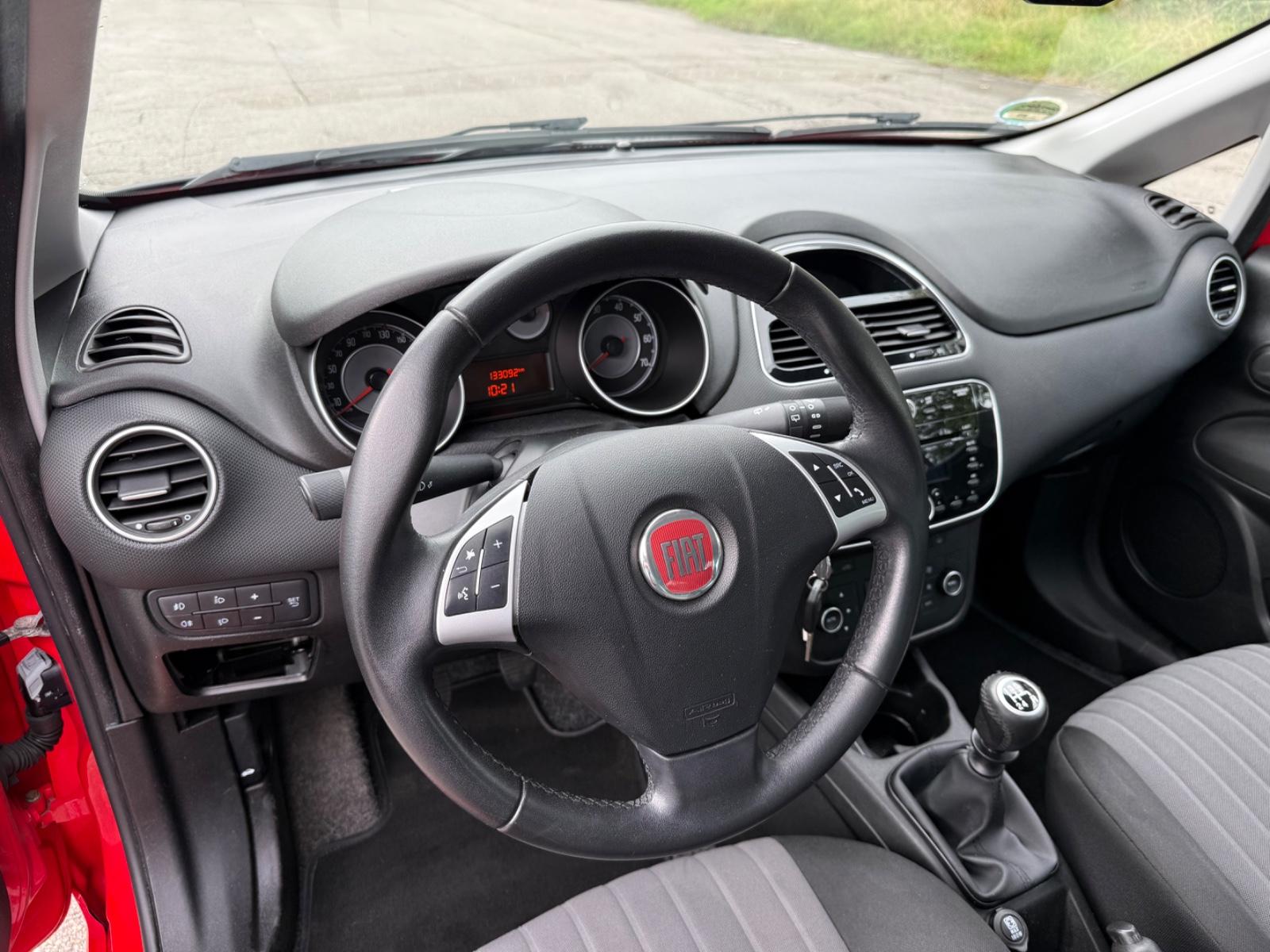 Fiat Punto More 1.4 *2. HAND*SITZHZG*8-FACH*