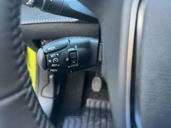 Foto Nummer 13: PEUGEOT 208