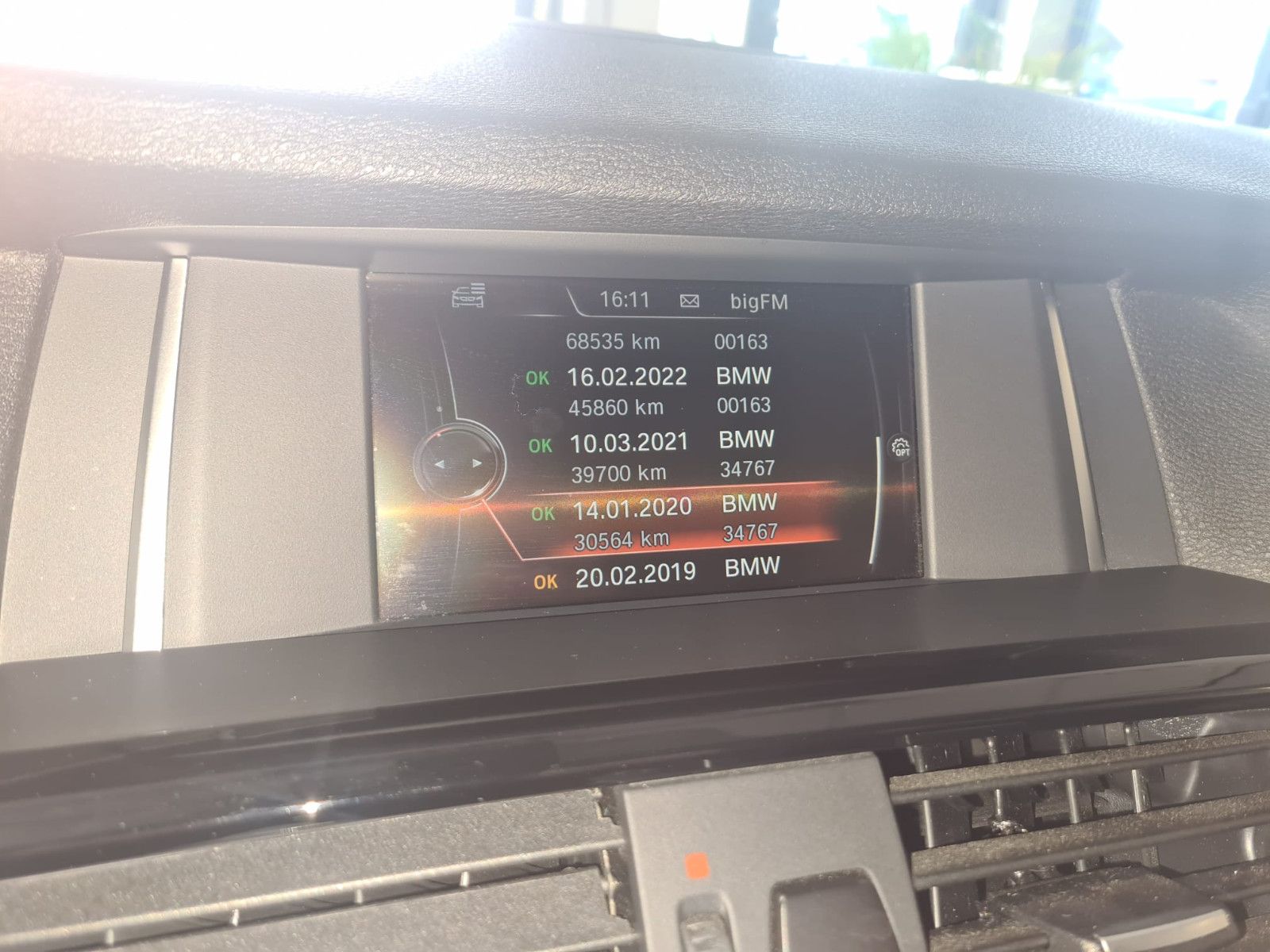 Fahrzeugabbildung BMW X3 xDrive 20 d Advantage / 1. Hand / PANO /