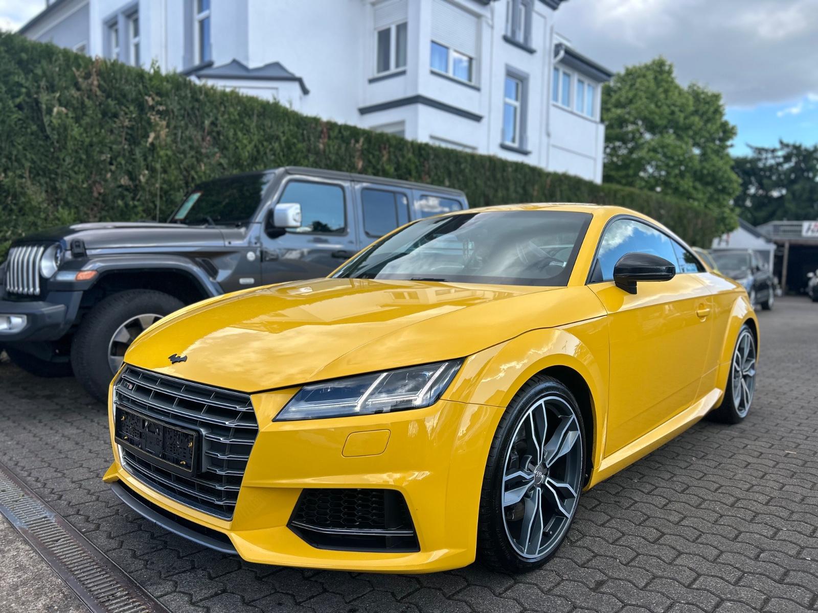 Audi TT Coupe TTS Coupe 2.0 TFSI quattro