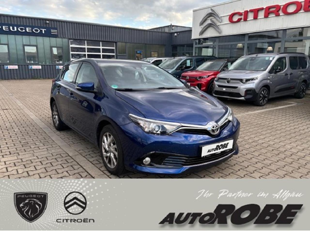 Toyota Auris Executive