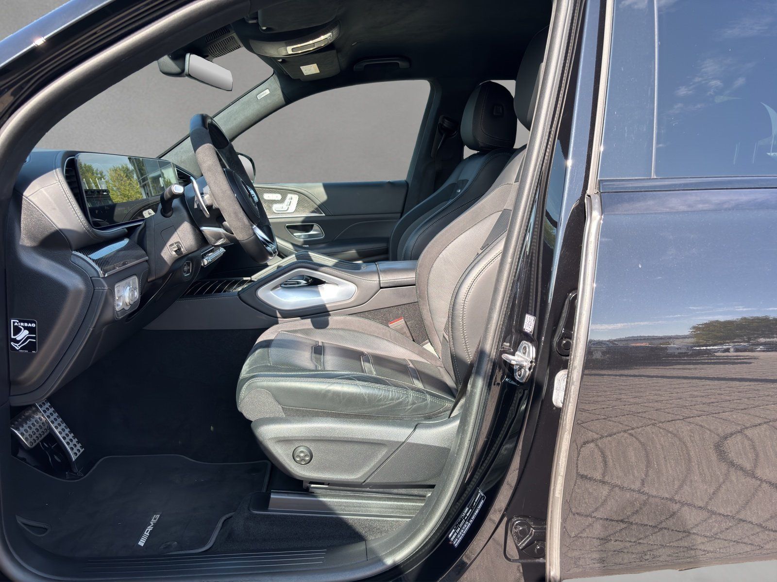 Fahrzeugabbildung Mercedes-Benz GLE53AMG Standh DISTR NappaExclusiv AHK Perf.AGA