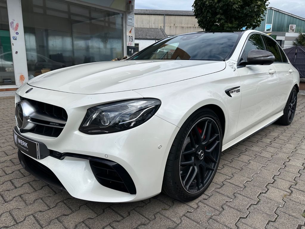 Image of Mercedes-Benz E 63 AMG