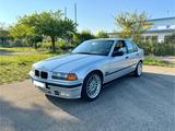 BMW 325i im Gutem Zustand  M50b25  ohne Vanos  - BMW 325 aus 1991: 325i