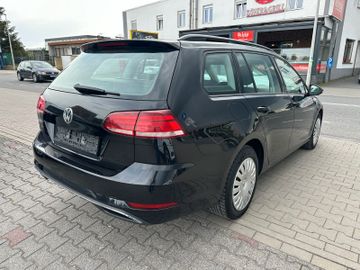 Volkswagen Golf - 3