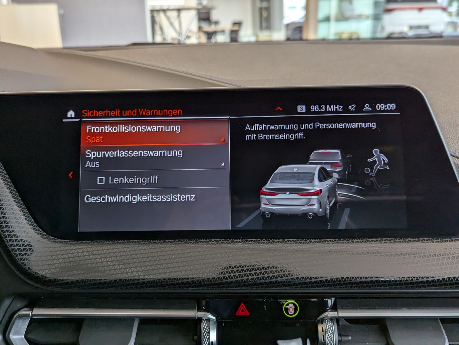BMW 218 Gran Tourer i M-Sport Pano LED-adaptiv Cam - Image 24