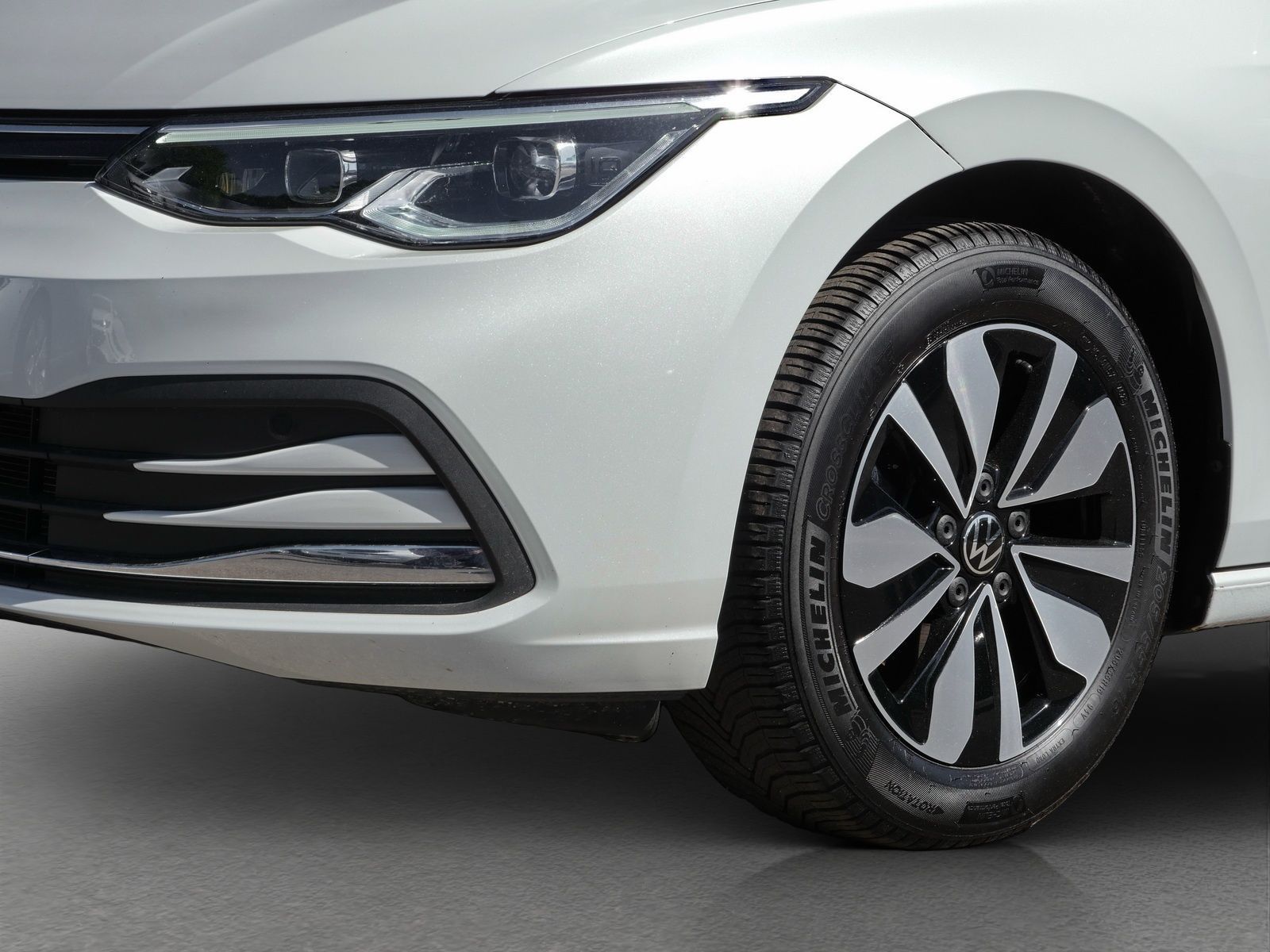 Volkswagen Golf - Bild 13