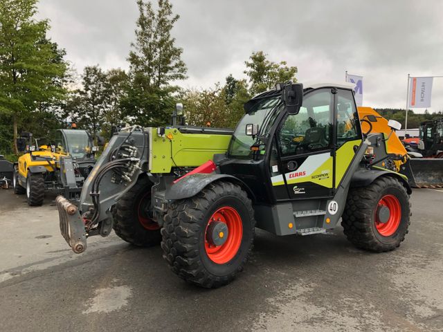 Claas Scorpion 960