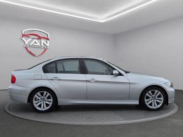 BMW 320 - 4