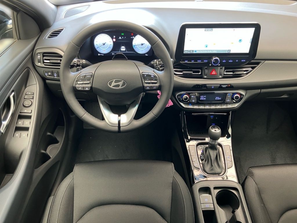 Fahrzeugabbildung Hyundai i30 1.6 T-GDI 7-DCT Trend 2xKlima ACC AUT Kam.