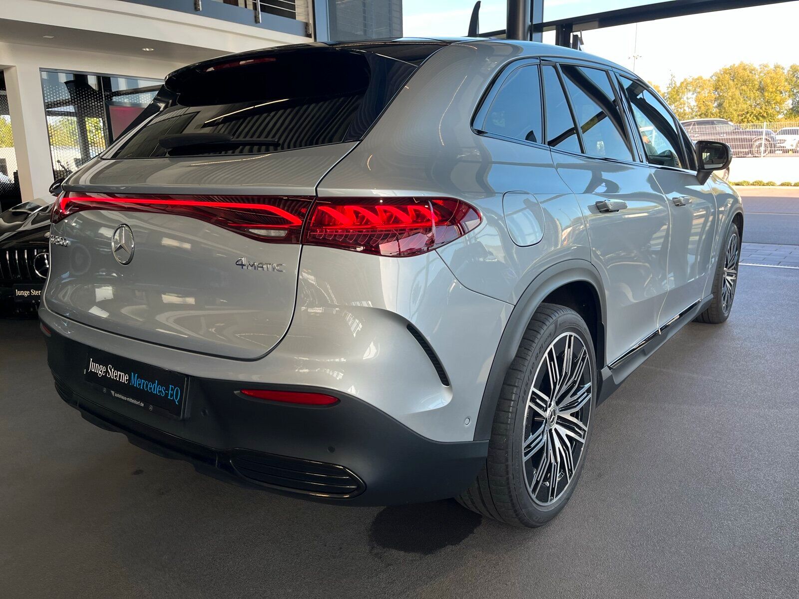 Mercedes-Benz EQE 500 4M SUV AMG ADVANCED NIGHT AIRMATICNavi foto 5