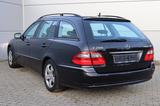 Mercedes-Benz E 200T Kompressor Aut. Avantgarde *Xenon*AHK*GSD - Mercedes-Benz E 200 in Halle