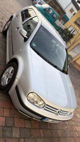 Volkswagen VW Golf 1,6 (102 ps) - Volkswagen Golf aus 2003: 1.6
