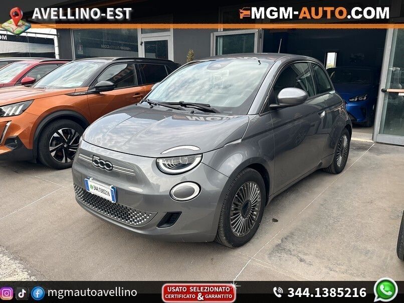 Fiat 500 500e Berlina 42 kWh Passion - Km. 900 imagem 2