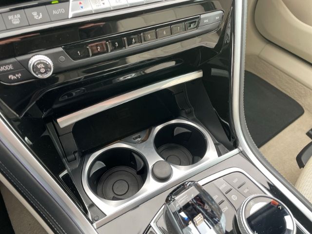 Fahrzeugabbildung BMW M850 i xDrive Gran Coupe Autom. Leder, Navi, Sit
