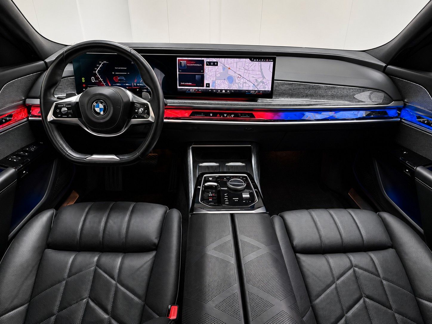 BMW 740 d xDrive 22*BBS/360/B&W/HUD/PANO/ICONIC-GLOW foto 18