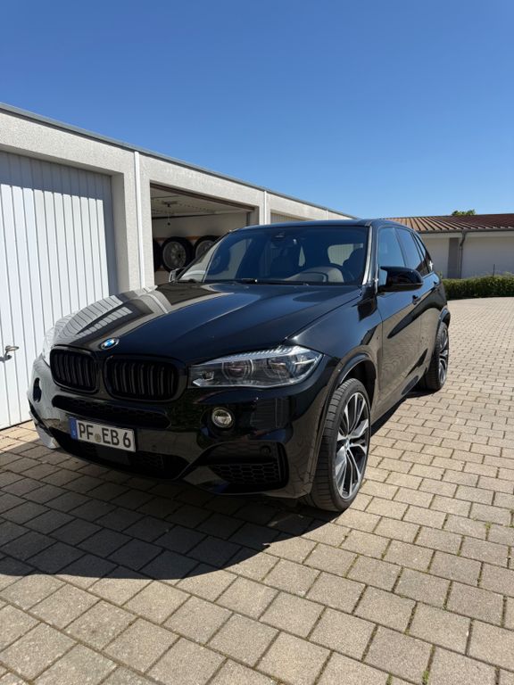 Image of BMW X5 M50