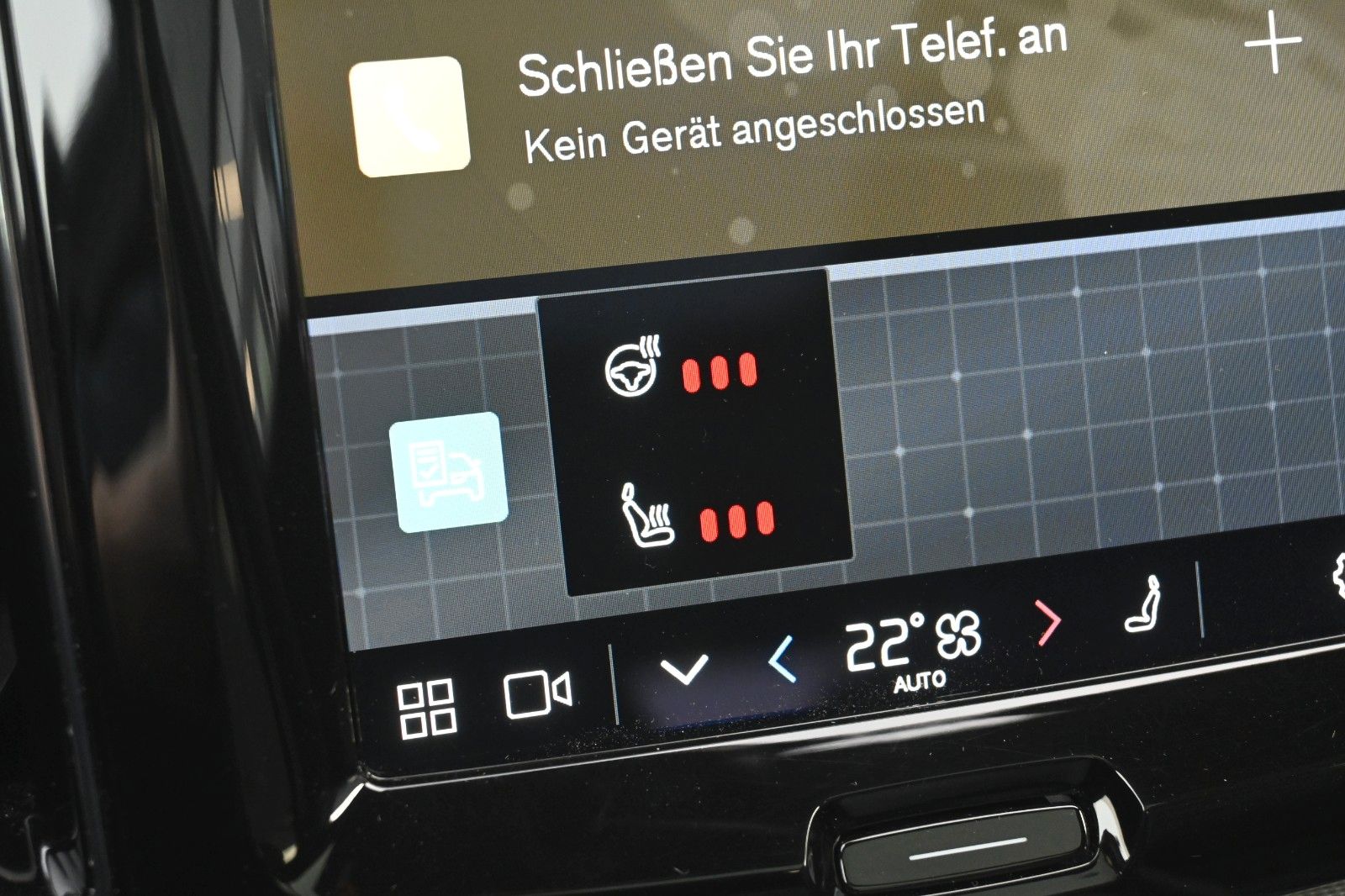 Fahrzeugabbildung Volvo XC60 B4B Plus Dark*LED*STHZ*H&K*PANO