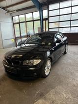 BMW 118 Baureihe 1 Cabrio 118i M  Paket - BMW 1er Reihe aus 2011: Cabrio